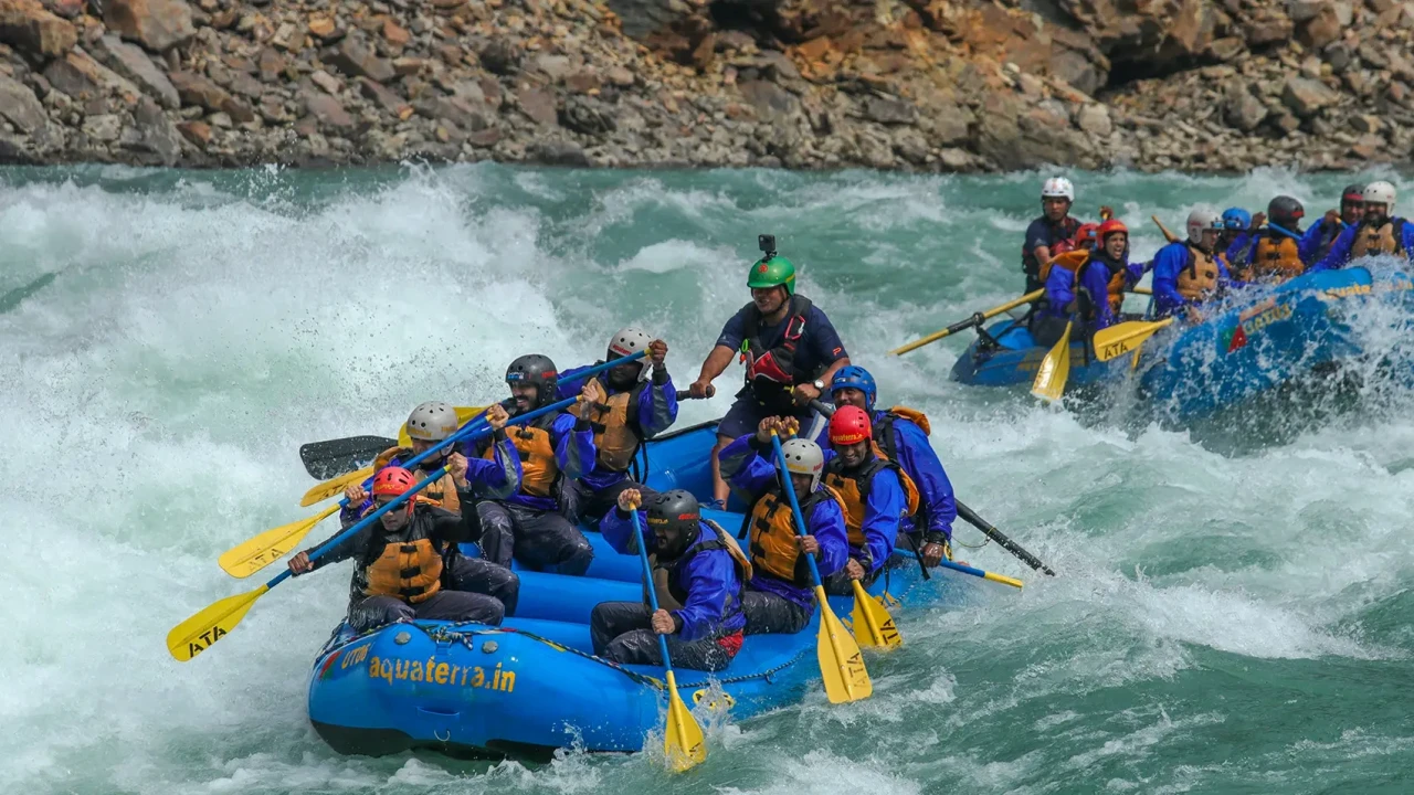 Aquaterra rafting guides on the Ganga